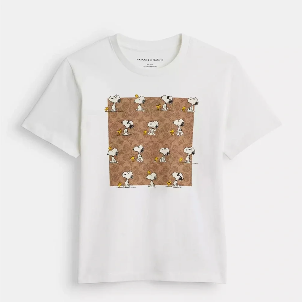 NWT Lady’s size M. Coach X Peanuts Snoopy Signature Square T Shirt CBF06 - Picture 1 of 7